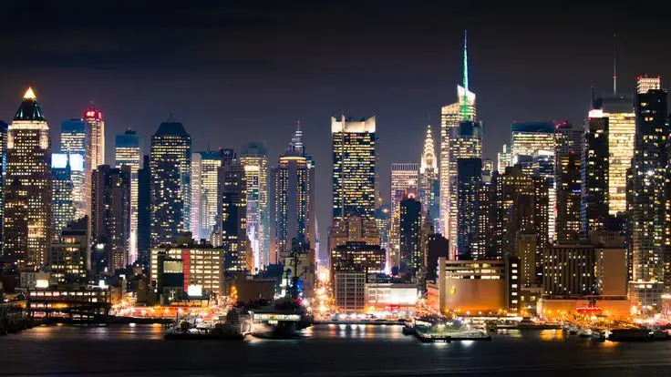 Manhattan — real photo